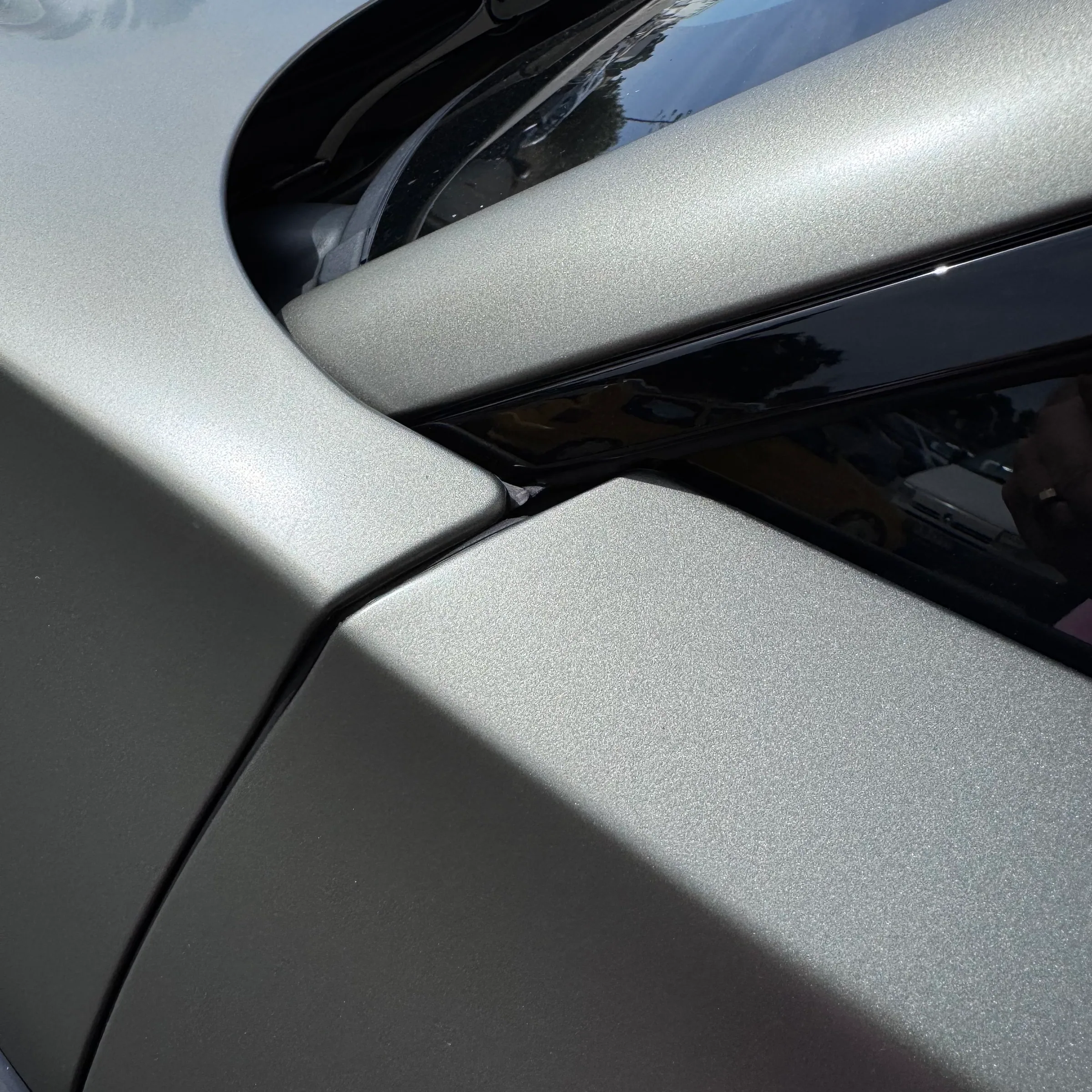 Aston Martin com PPF Satin Europa aplicado pela Elite Custom
